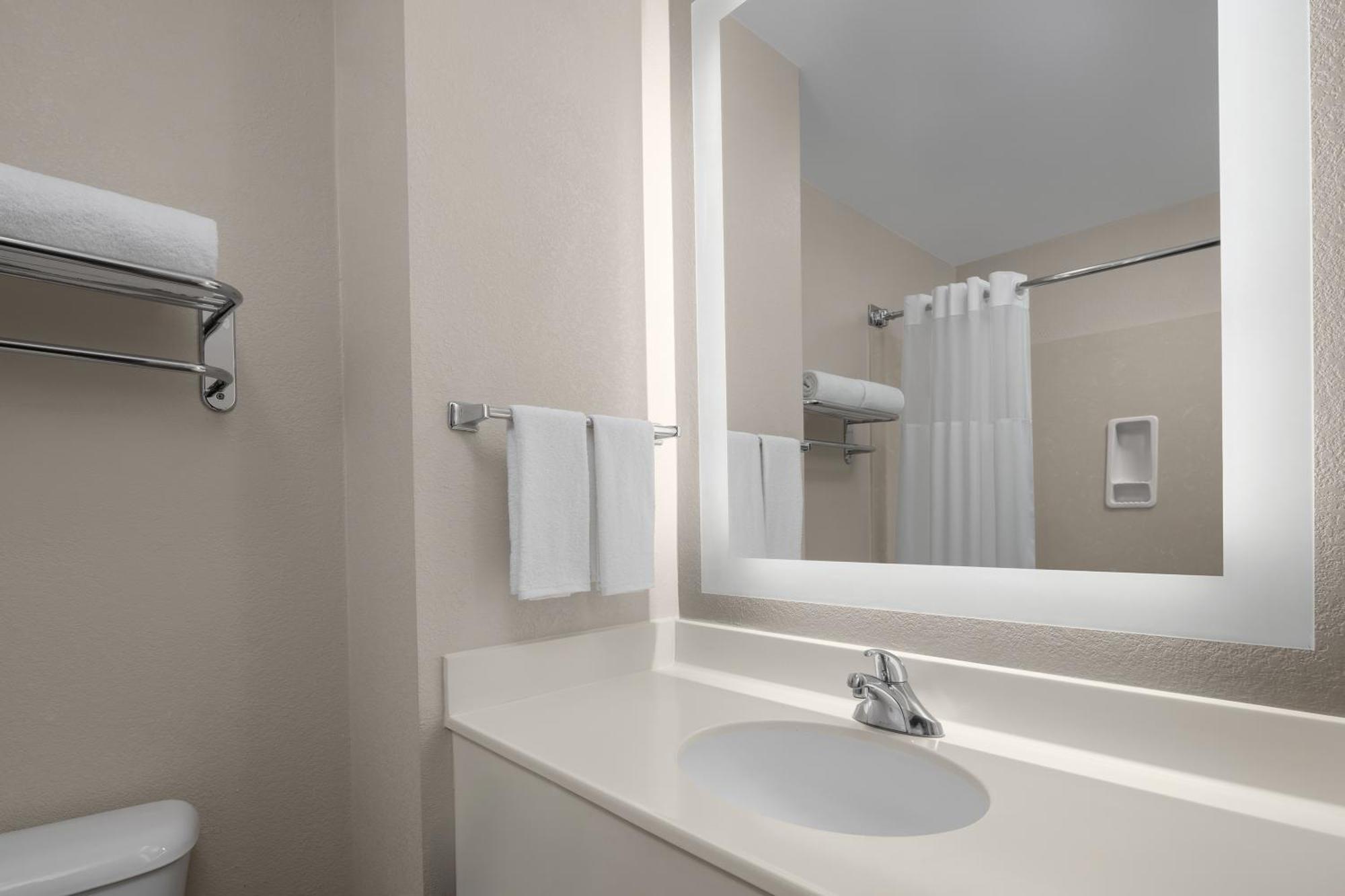 Larkspur Landing Extended Stay Suites Renton Exteriör bild