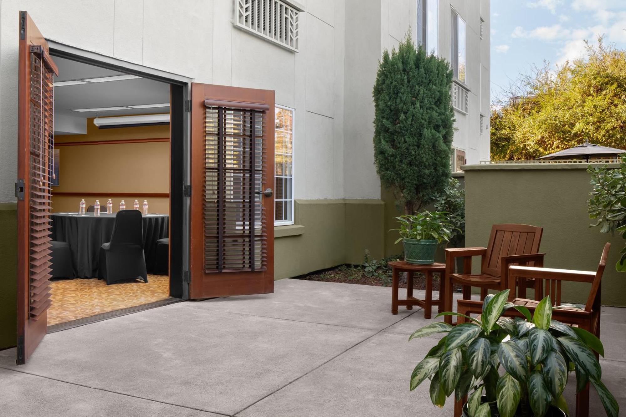 Larkspur Landing Extended Stay Suites Renton Exteriör bild