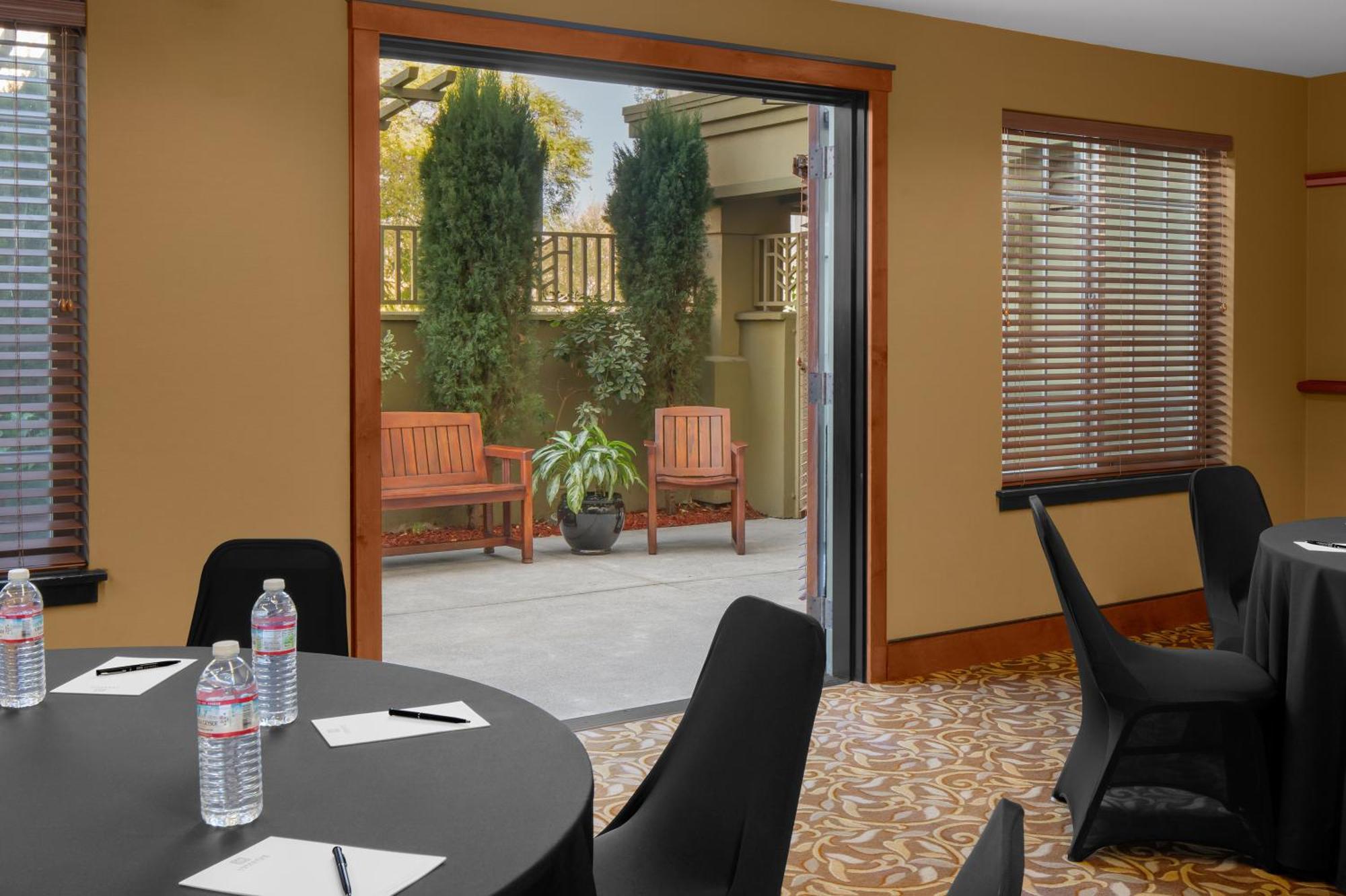 Larkspur Landing Extended Stay Suites Renton Exteriör bild